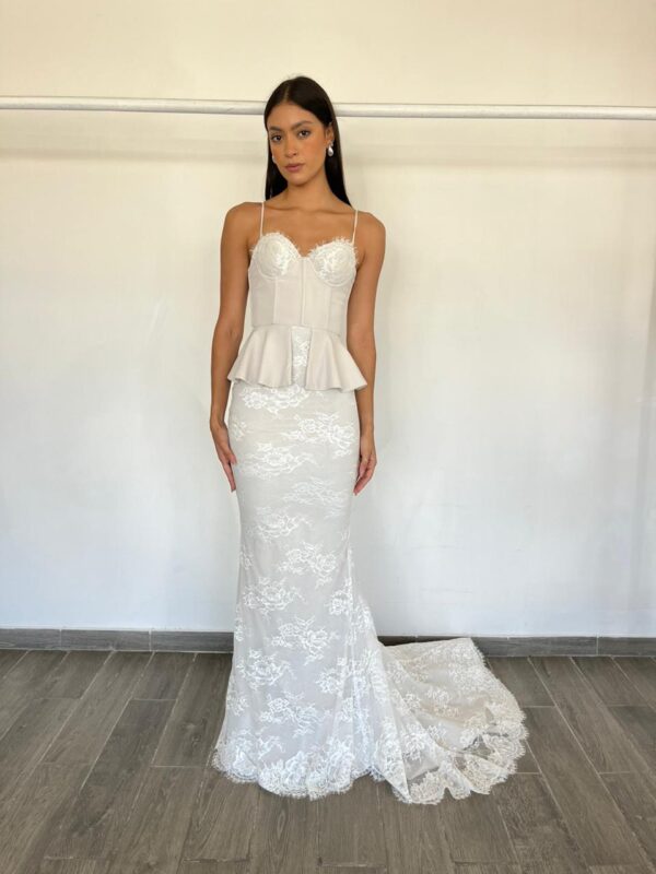 Romeo Bridal Gown Outlet