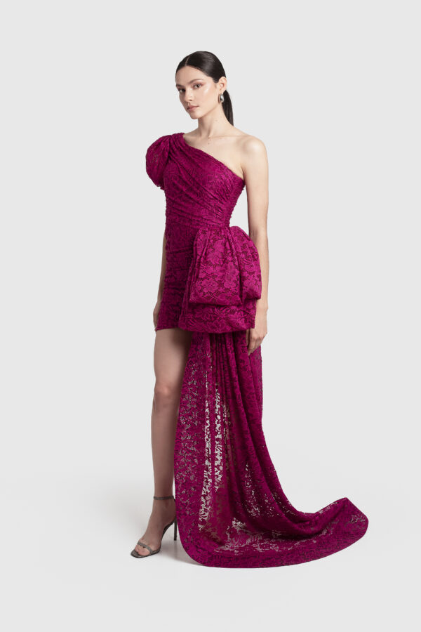 God is a Woman in Magenta - Imagen 2