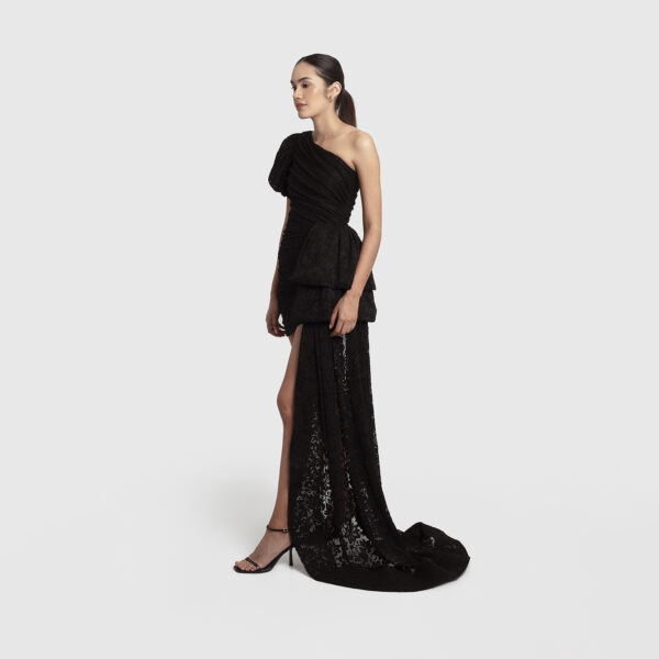 God is a Woman In Black - Imagen 2