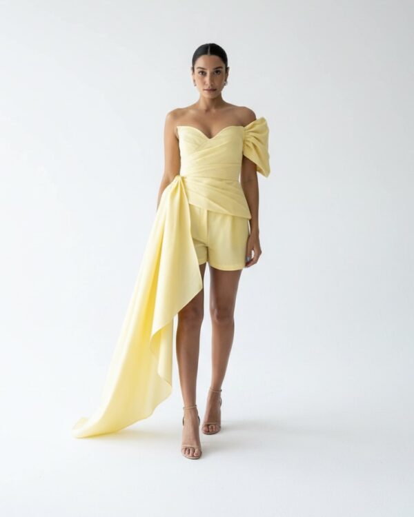 Monroe Shorts in Yellow