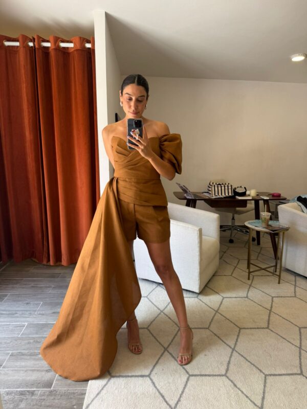 Monroe Shorts in Camel