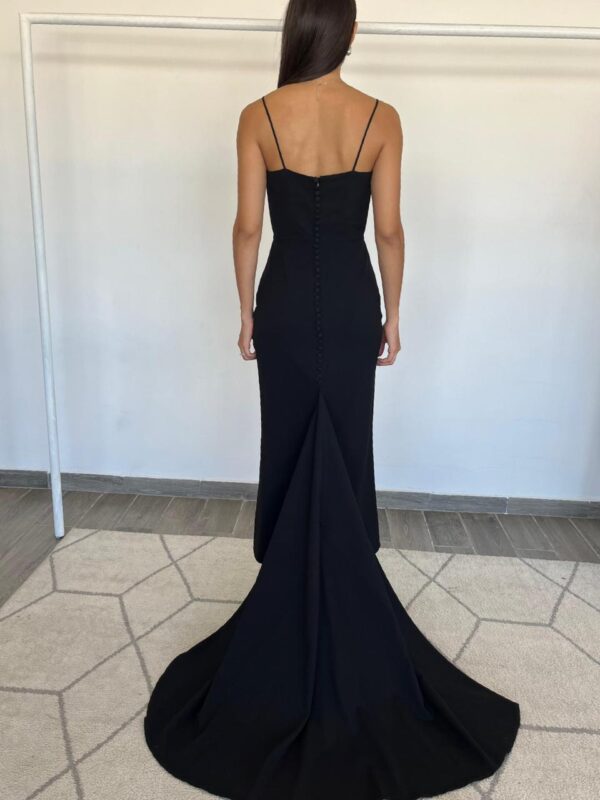 The Victoria Dress in Black - Imagen 3